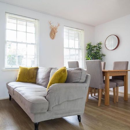 Modern Grassmarket Apartment Edimburgo Esterno foto