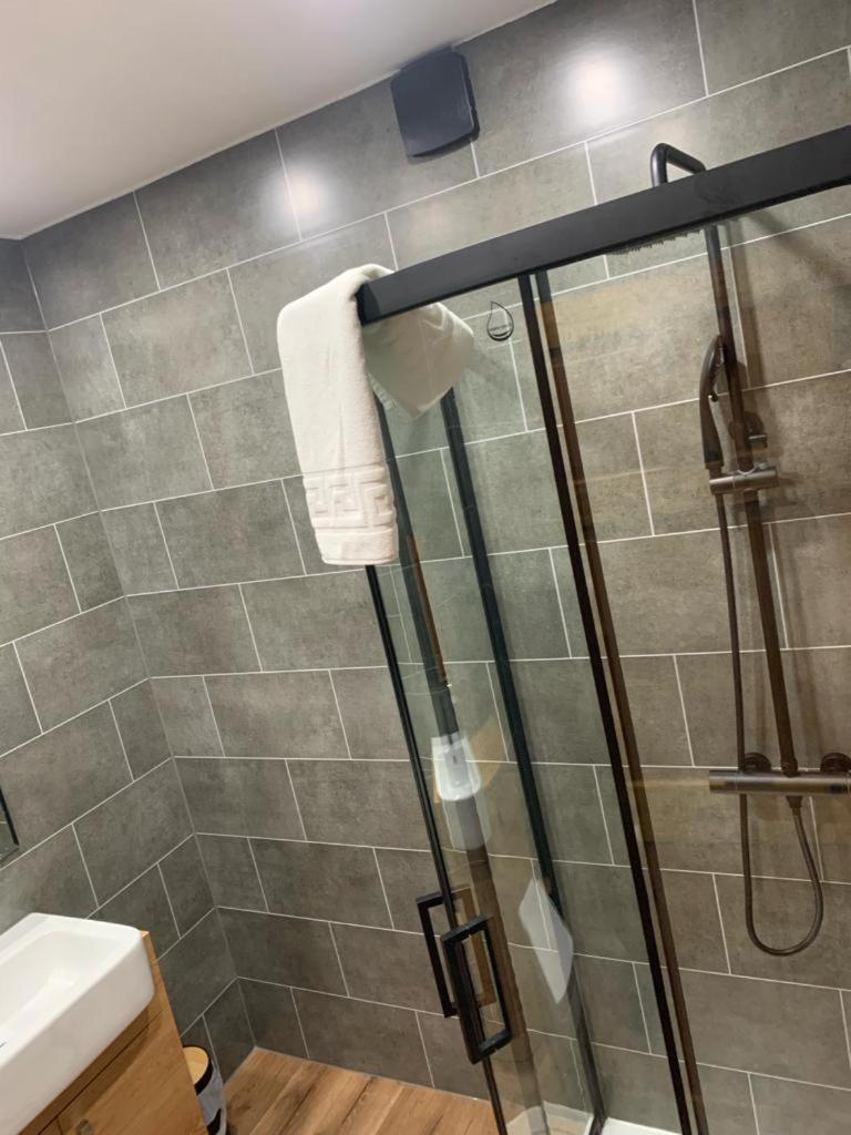 Modern Grassmarket Apartment Edimburgo Esterno foto