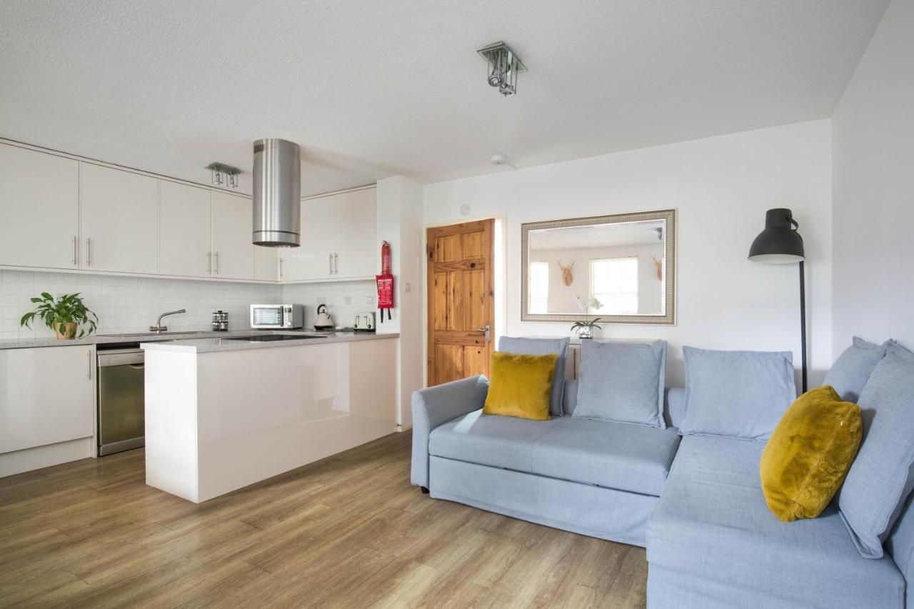 Modern Grassmarket Apartment Edimburgo Esterno foto